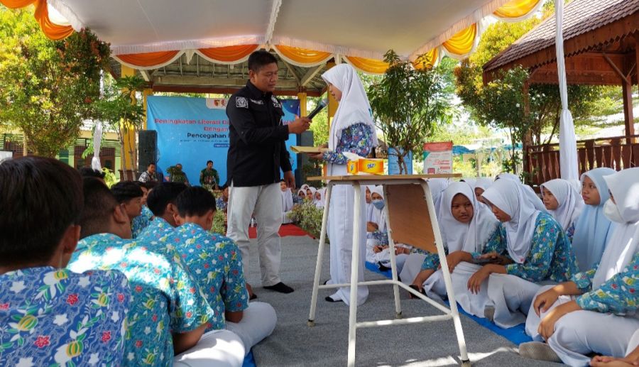 1500 Siswa Siswi SMA/SMK Kabupaten Bojonegoro Deklarasikan Anti Hoax