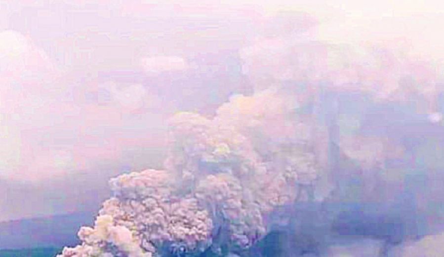 Akses Ampelgading – Lumajang Ditutup