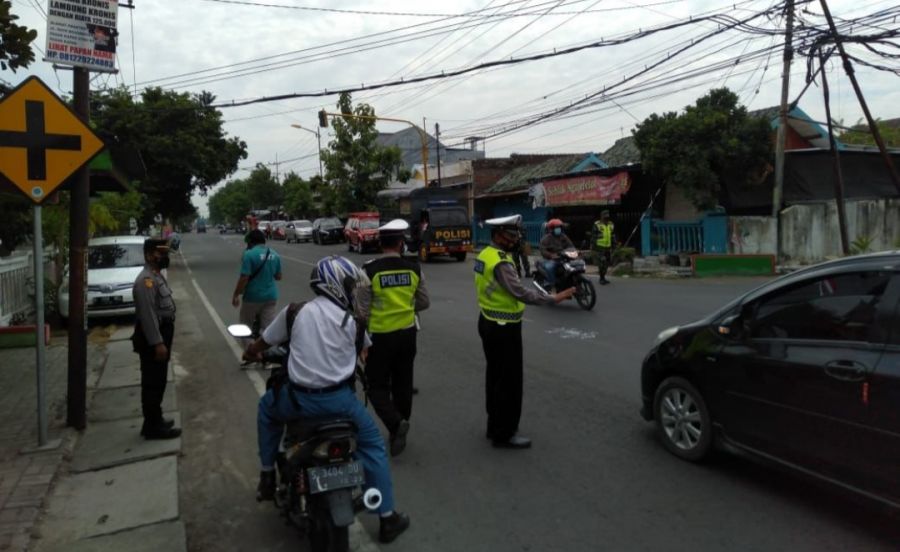 Aparat Gabungan Tak Kendor Gelar Operasi Yustisi