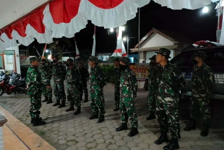 Apel Malam Satgas TMMD 114 Kodim 0812 Lamongan guna Tingkatkan Kedisiplinan