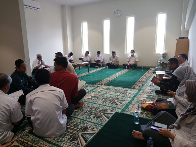 Awal Menempati Gedung Baru, Sekretariat DPRD Gelar Tahtimul Quran
