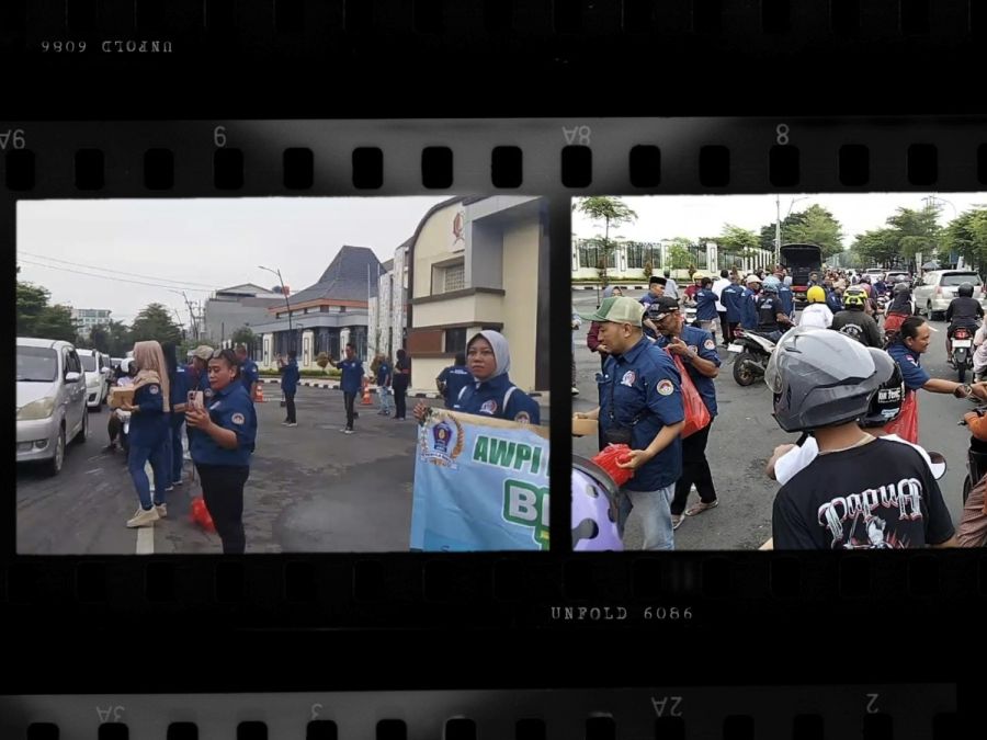 AWPI Bojonegoro Berbagi Takjil di Jalan Veteran