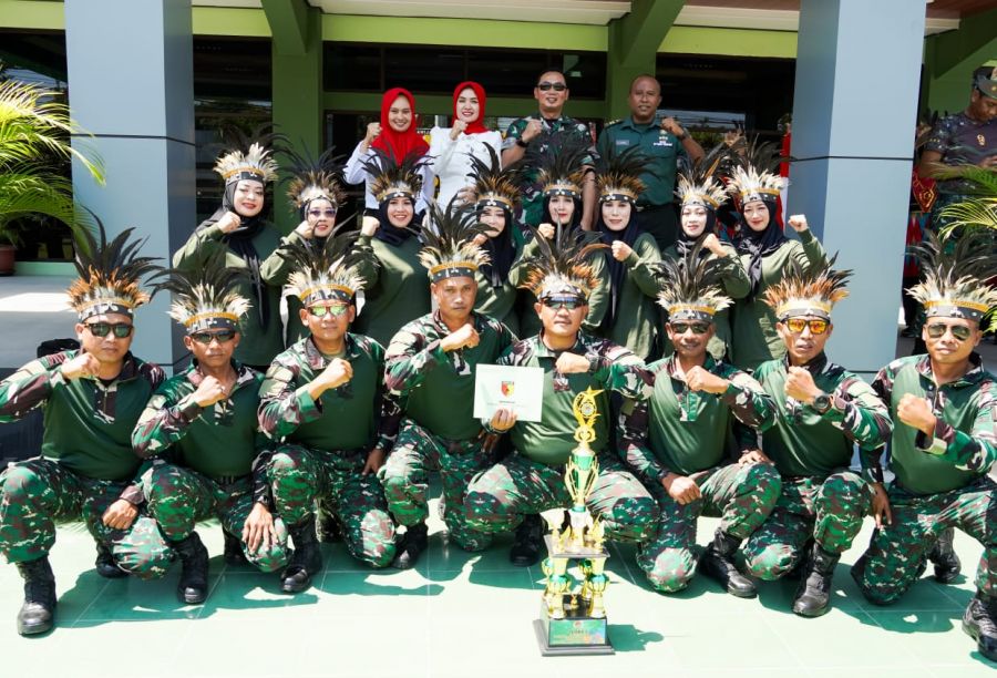 Babinsa dan Persit Koramil Kepohbaru Kodim 0813 Bojonegoro Juarai Lomba Joget Komando