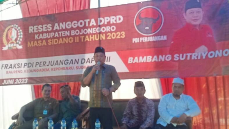 Bambang Sutriyono Wakil Ketua Komisi D Fraksi PDI P Laksakan Reses Masa Sidang  II Tahun 2022