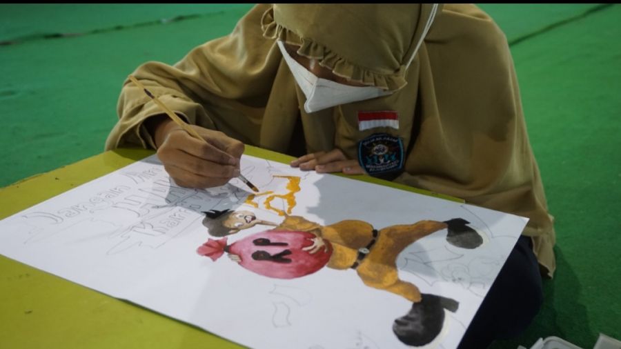 Bertabur Warna Gambar Karikatur Peringatan Hakordia di Bojonegoro Cegah Korupsi Melalui Gambar