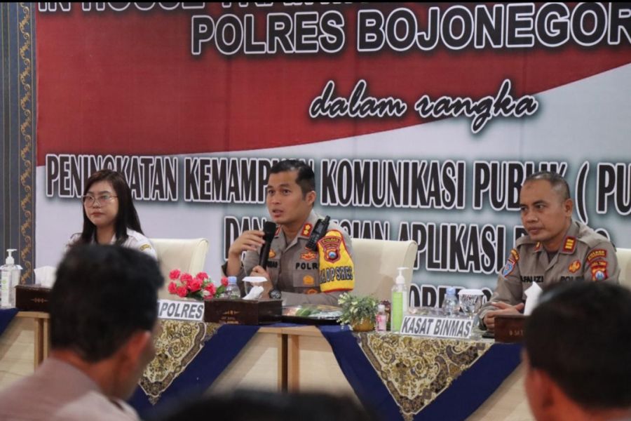 Buka Pelatihan Publik Speaking, Kapolres: Harus Bangga Mengemban Bhabinkamtibmas Sebagai Ujung Tomba