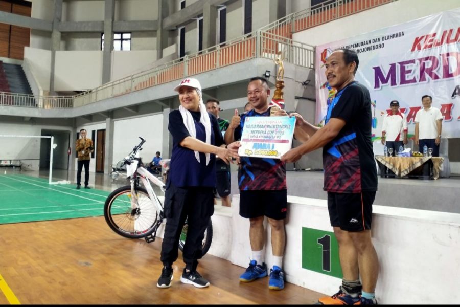 Bulutangkis Merdeka Cup 2022 Masuk Babak Final, Bupati Bojonegoro: Selamat untuk Para Juara