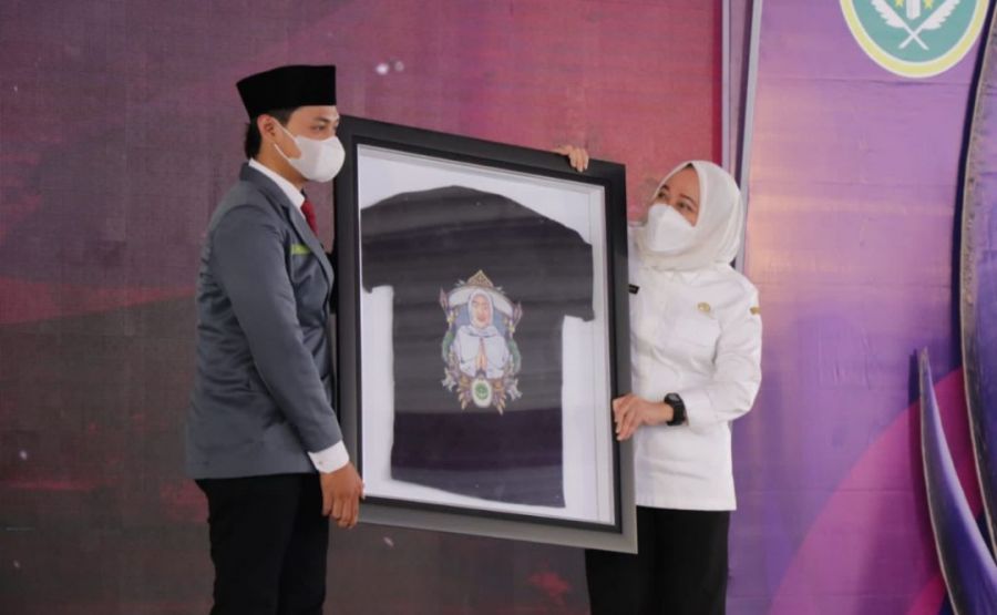 Bupati Anna Ajak Pelajar Tingkatkan IPM di Banyak Sektor Dalam Konferwil Ke-23 IPNU IPPNU