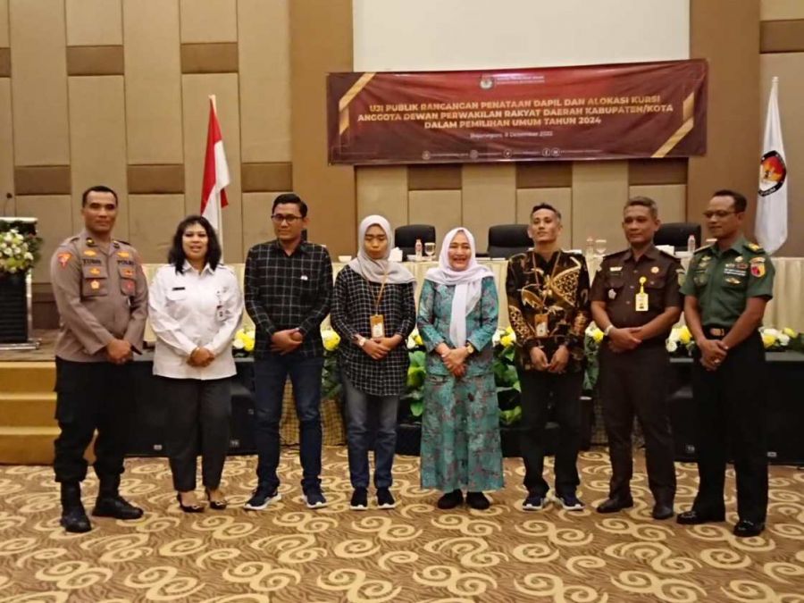 Bupati Anna Mu’awanah Hadiri Uji Publik Rancangan Penataan Dapil dan Alokasi Kursi Anggota DPRD