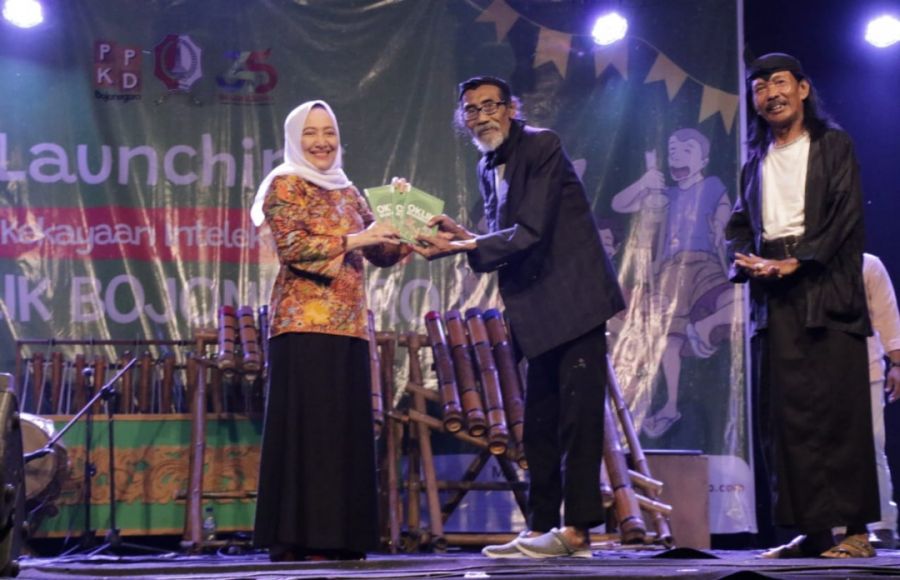 Bupati Anna, Oklik Resmi Jadi Karya dan Kerajinan Asli Bojonegoro