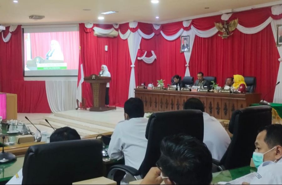 Bupati Apresiasi Pandangan Umum Fraksi Fraksi DPRD Bojonegoro