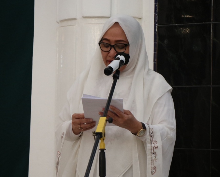 Bupati Bersama Masyarakat Tunaikan Sholat Idul Adha di Masjid Baiturrohman