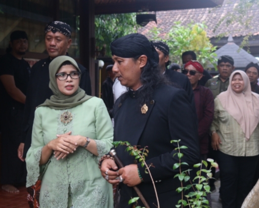 Bupati Blitar Hadiri Kirab Pusaka dalam rangka Haul Eyang Jugo