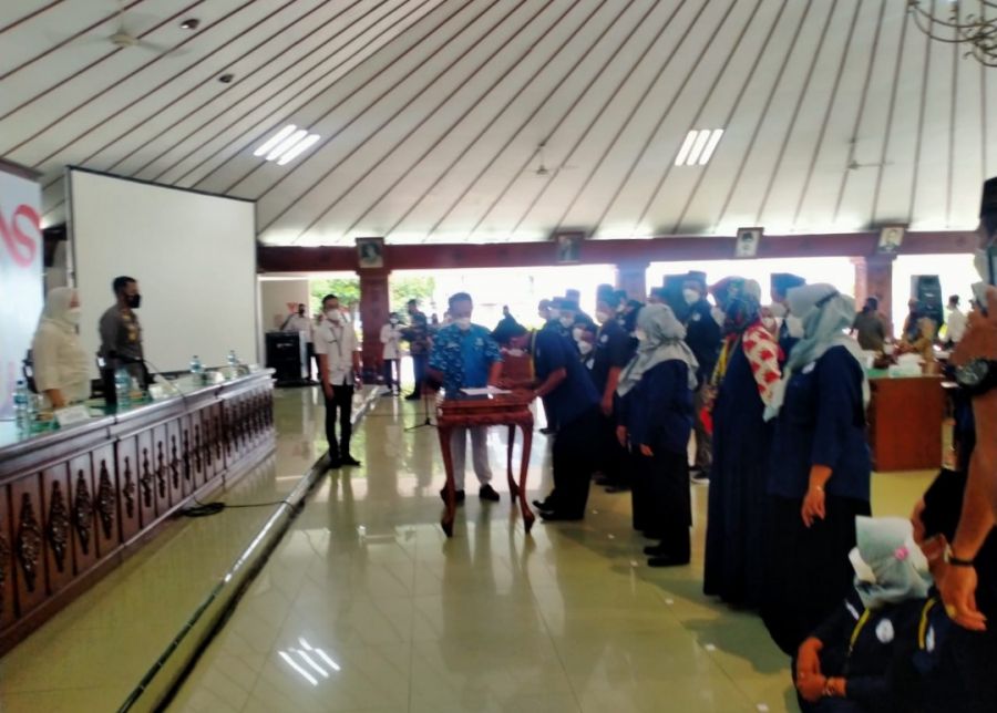Bupati Bojonegoro Anna Mu