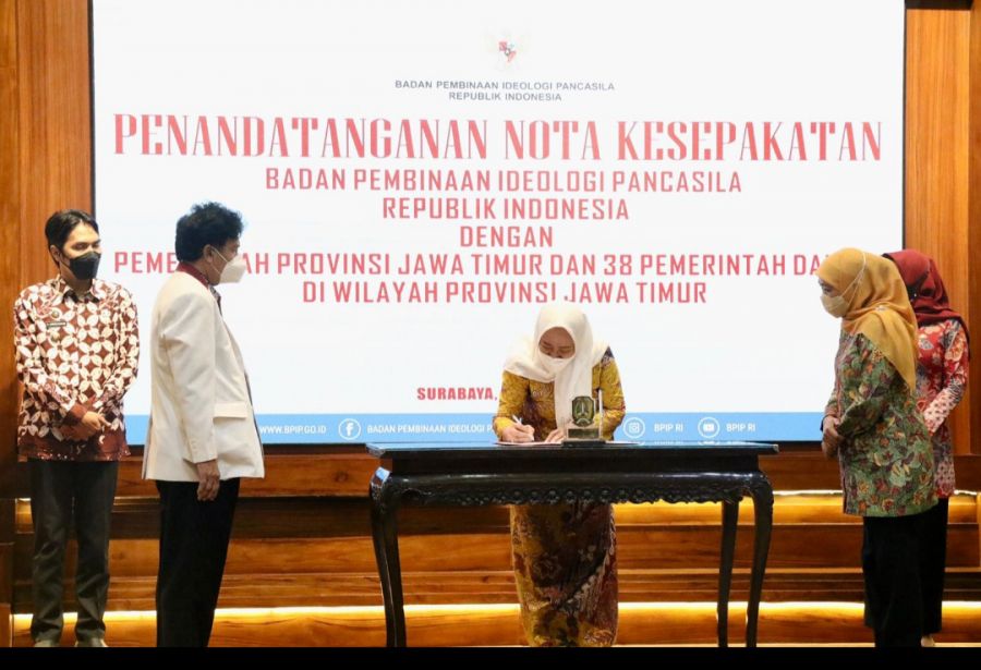 Bupati Bojonegoro Anna Mu'awanah Hadiri Deklarasi Jejaring Panca Mandala
