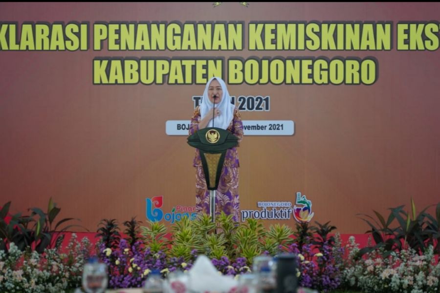 Bupati Bojonegoro Bersama 25 Desa Deklarasi Penanganan Kemiskinan Ekstrem Bojonegoro Tuntas 2021
