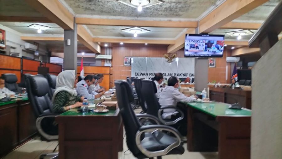 Bupati Bojonegoro Minta DPRD Panggil Kontraktor yang Tidak Selesaikan Proyek Pembangunan di TA 2022