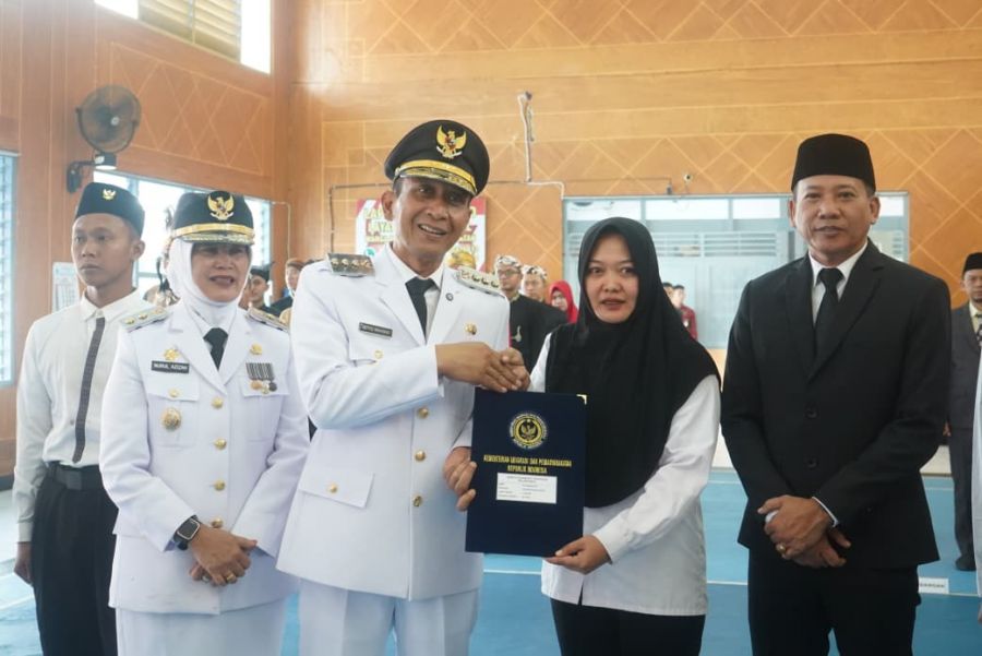 Bupati Bojonegoro Setyo Wahono Serahkan SK Remisi ke 250 Warga Binaan di Hari Kemerdekaan