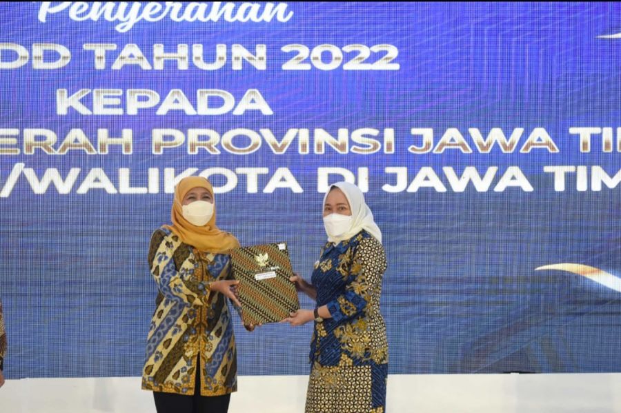 Bupati Bojonegoro Terima Penyerahan  DIPA dan TKDD Dari Gubernur Jatim 