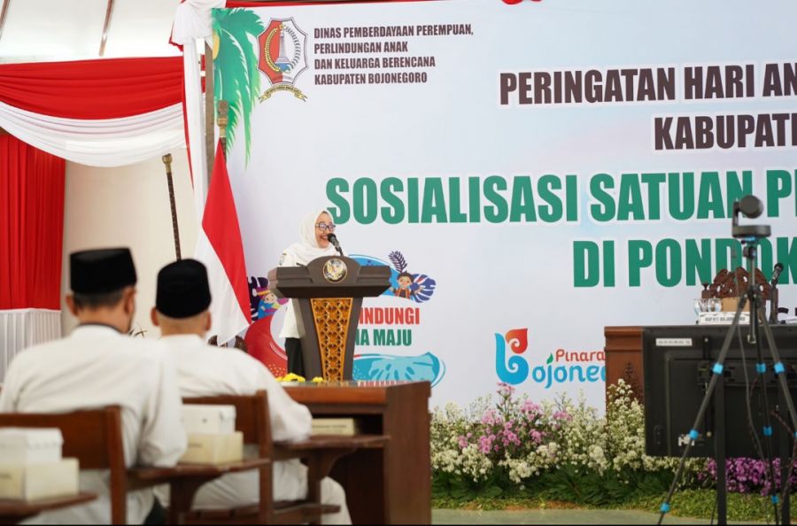 Peringati Hari Anak Nasional, Bupati Hadiri Sosialisasi Satuan Pendidikan Ramah Anak di Ponpes