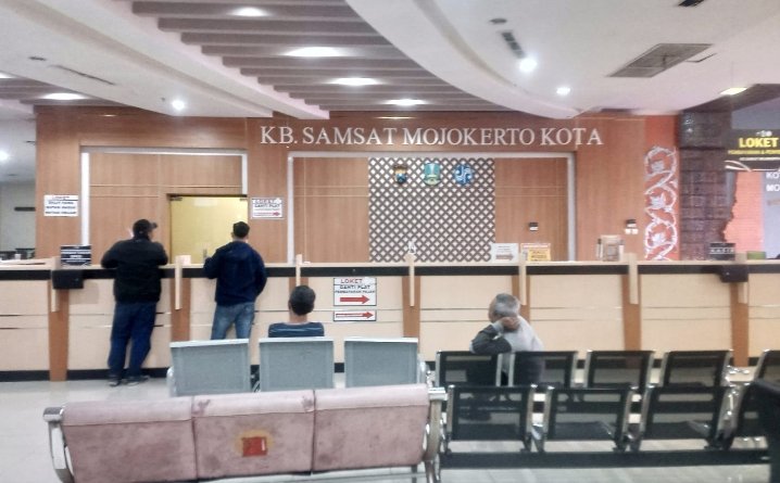 Bus Simling Diluncurkan, Kapolres Mojokerto Kota: Perpanjang SIM Tak Perlu Lagi Jauh-jauh ke Satpas