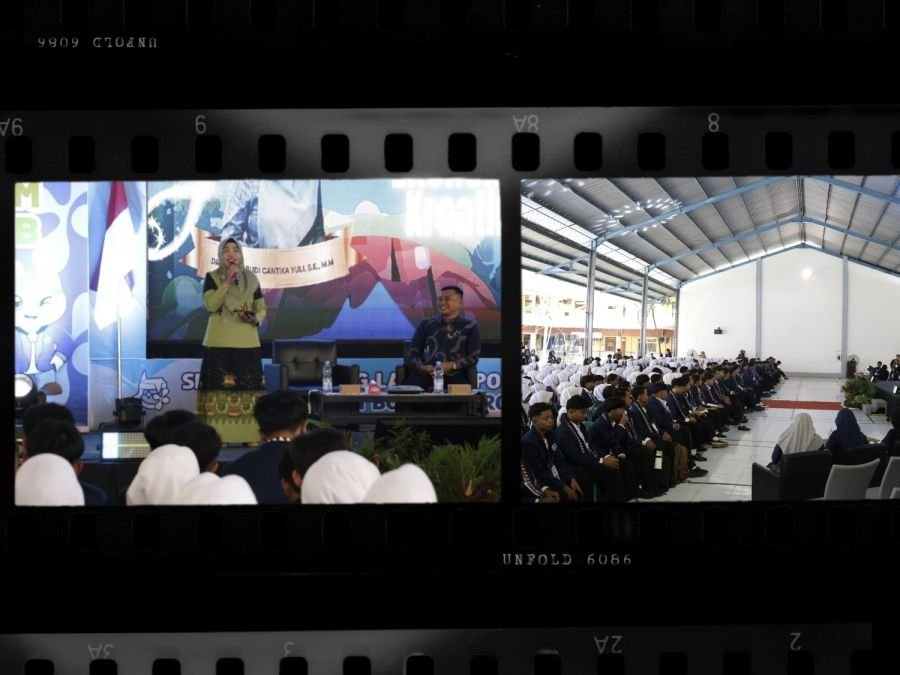 Cantika Wahono Dorong Mahasiswa IKIP PGRI Bojonegoro