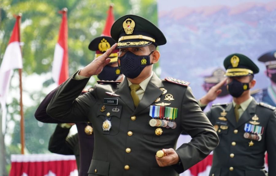 Danrem 071/Wijayakusuma Bersama Forkopimda Banyumas Ikuti Upacara Peringatan HUT Ke-76 TNI