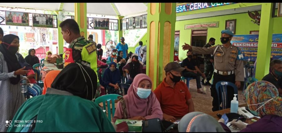 Dari Target 300 Orang Menjadi 557 Warga Ikut Vaksin Covid-19 di Desa Deru