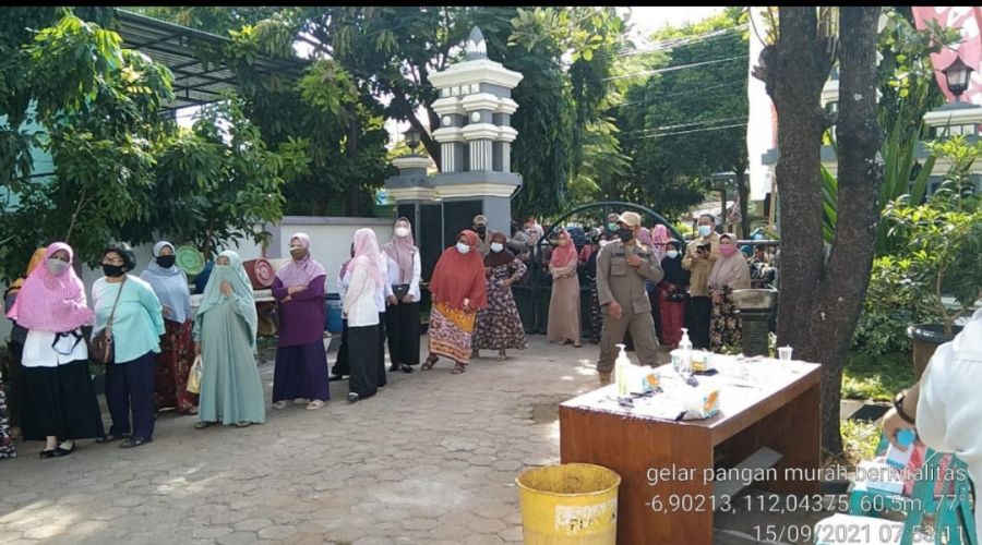 Dinas Pertanian Provinsi Gandeng DPKP Tuban Gelar Pasar Murah