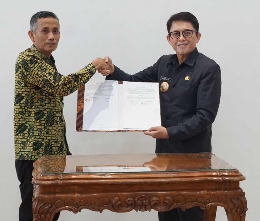 Dorong Peningkatan Demokrasi, Pemkab Bojonegoro Teken NPHD untuk Pendanaan Pilkada 2024