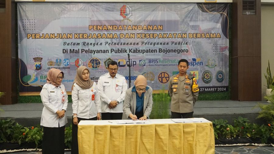 DPMPTSP Bojonegoro Gelar Penandatanganan Kontrak Kerjasama Pelayanan di MPP