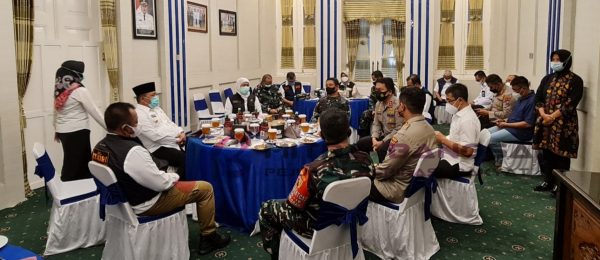 Forkopimda Jatim Gelar Rakor Antisipasi dan Strategi Penangganan Covid-19