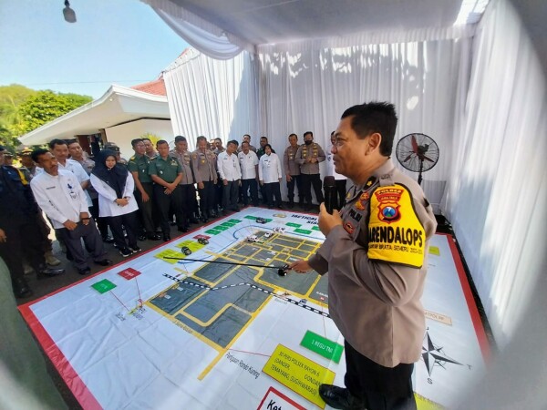 Gelar Simulasi SISPAMKOTA di Pendopo, Cegah Potensi Konflik Selama Tahapan Pemilu di Bojonegoro 