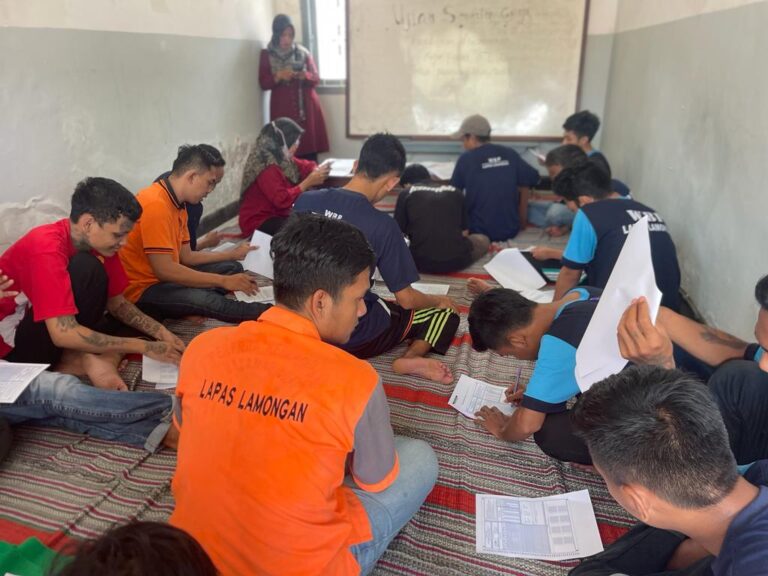 Gelar Ujian Semester Sekolah Non-Formal, WBP Lapas Lamongan Ikuti Kegiatan Dengan Tertib