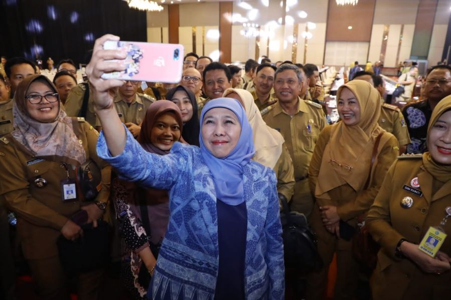 Gubernur Khofifah Apresiasi Camat yang BerInovasi dan Kolaborasi Pelayanan