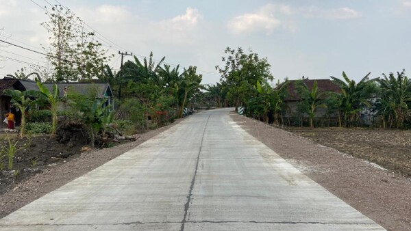 Infrastruktur Jalan di Bojonegoro Makin Merata