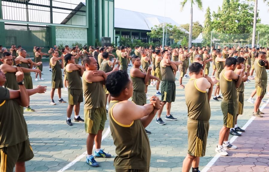 Jaga Kebugaran Tubuh, Prajurit Kodim 0813 Bojonegoro Olahraga Bersama