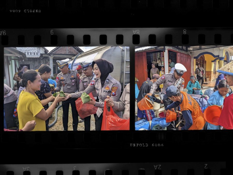 Jelang HUT Lantas 2024, Satlantas Bojonegoro Salurkan 10 Ribu Liter Air Bersih