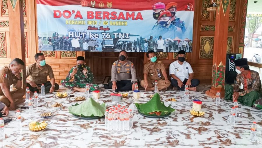 Jelang HUT TNI ke- 76, Keluarga Besar Kodim Bojonegoro Laksanakan Doa Bersama