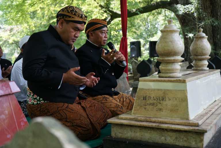 Jelang Peringatan Hari Jadi ke-273 Kabupaten Blora, Bupati Ziarah ke Makam Bupati Terdahulu
