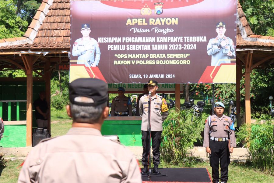 Kapolres AKBP Mario Prahatinto Pimpin Apel Rayon V Ingatkan Personel Jaga Netralitas Dalam Pemilu