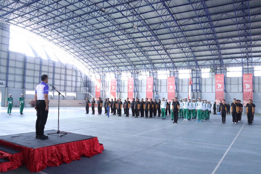 Kapolres Bojonegoro Berangkatkan Tim Bola Voli Berlaga di Porprov Jatim 2023