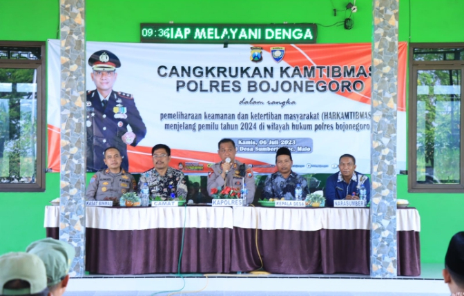 Kapolres Bojonegoro Gelar Cangkrukan Kamtibmas Ajak Masyarakat Tingkatkan Satkamling