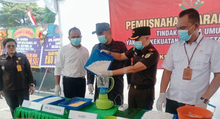 Kejaksaan Musnahkan Ratusan BB Tindak Pidana Umum Yang Sudah Inkrah