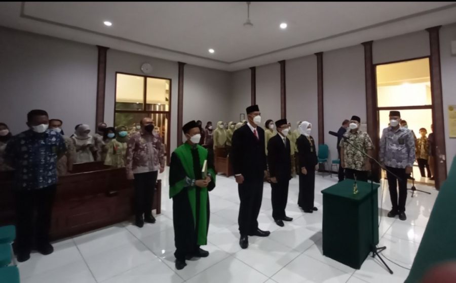 Ketua PN Bojonegoro Lantik Tiga  Pejabatnya
