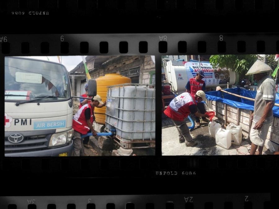 Kolaborasi PMI dan BPBD Bojonegoro Salurkan Bantuan Air Bersih Kurangi Dampak Kekeringan