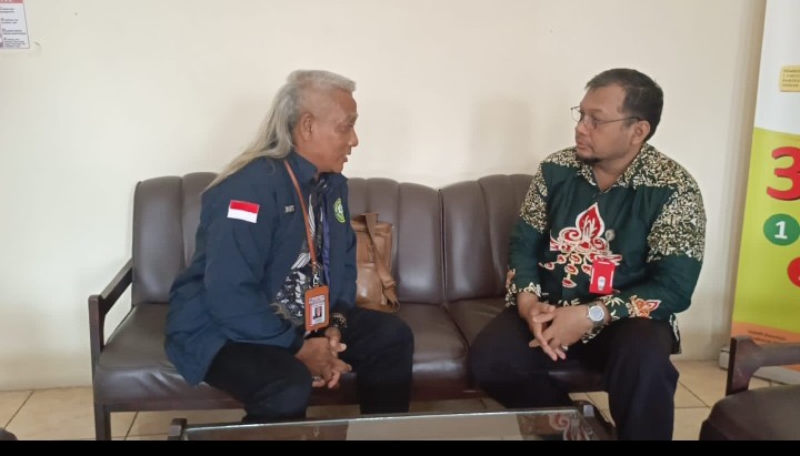 Mahasiswa STIH Jenderal Sudirman Bahas Sertifikasi Makanan di Lumaja