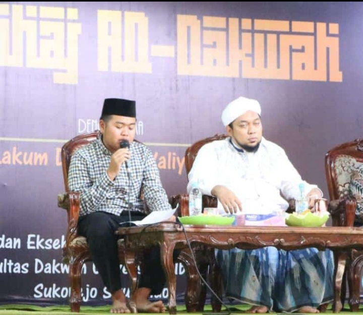 Kyai Azaim Perspektif Santri Jalang