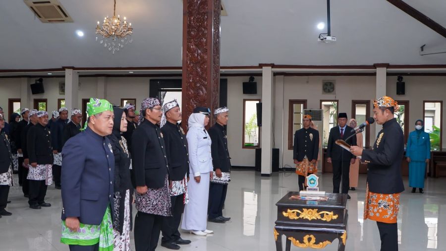 Lantik 60 Pejabat, Bupati Inginkan Percepatan Akselerasi Pembangunan
