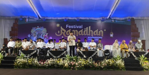 Lestarikan Kesenian Lokal Puluhan Grup Peserta Meriahkan Lomba Oklik di Festival Ramadhan Bojonegoro